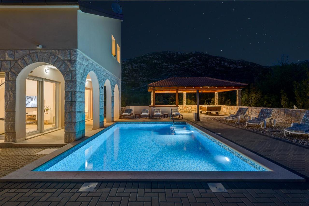 Villa Salvia Zagvozd Esterno foto