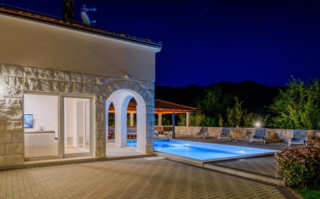 Villa Salvia Zagvozd Esterno foto