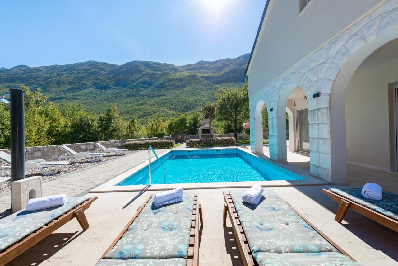 Villa Salvia Zagvozd Esterno foto